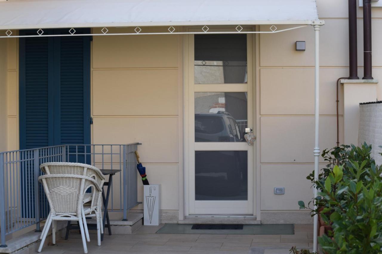 Cb House Holiday Pietrasanta Exterior photo